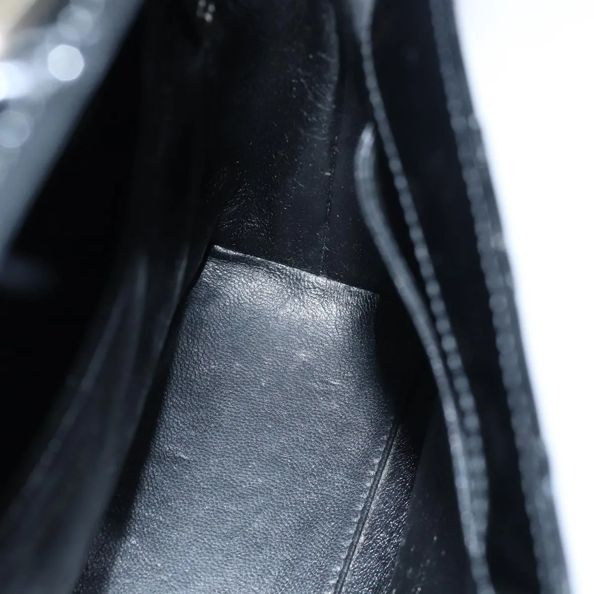 CHANEL Bicolore Shoulder Bag Enamel Black CC Auth bs15701