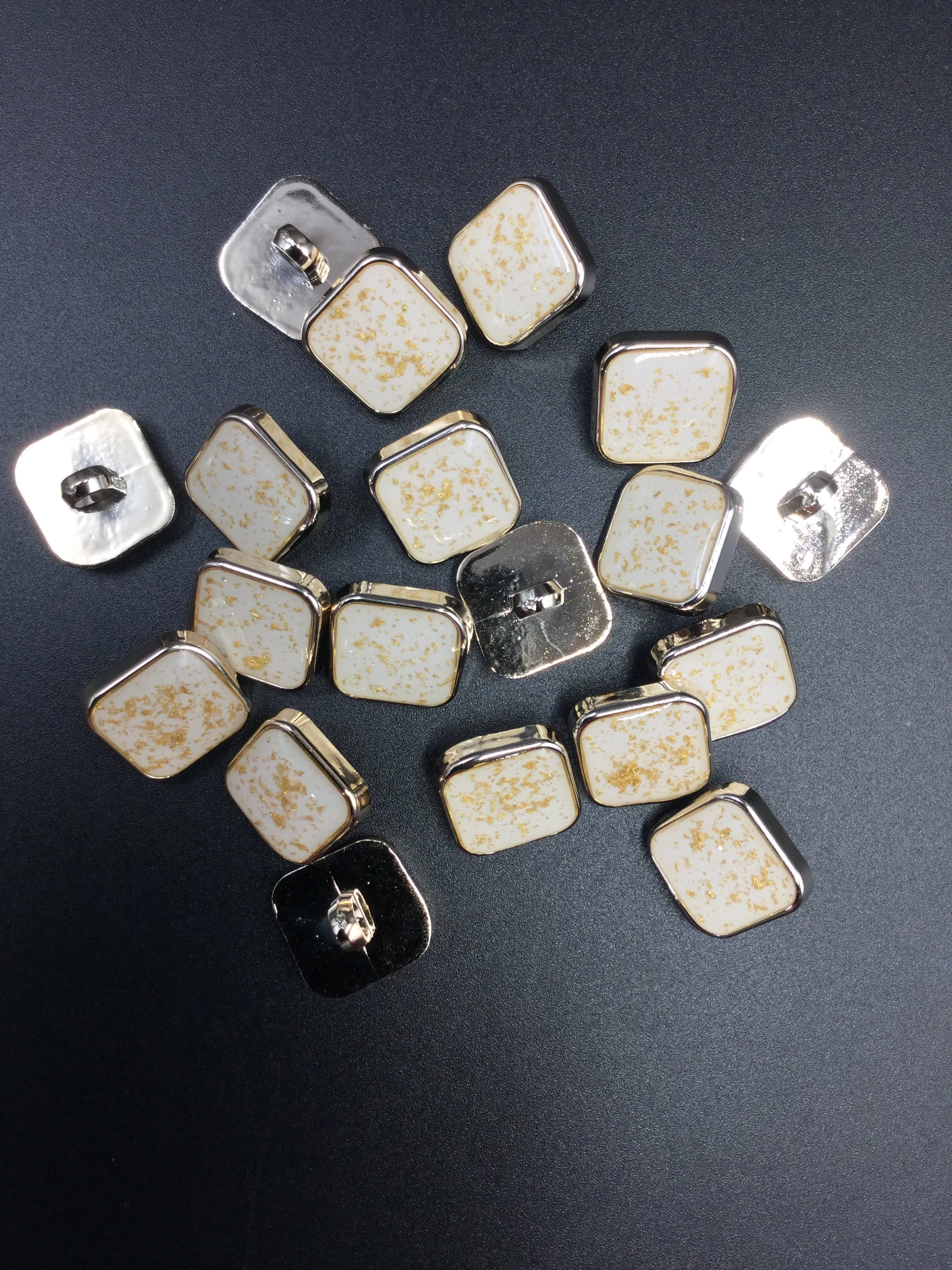 Multicolor Square Plastic Button