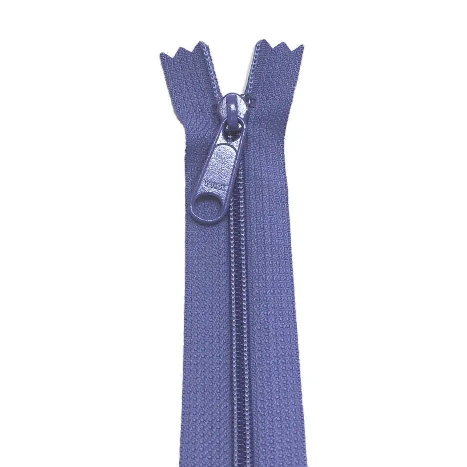 YKK Zip for bags colour 290 Wisteria